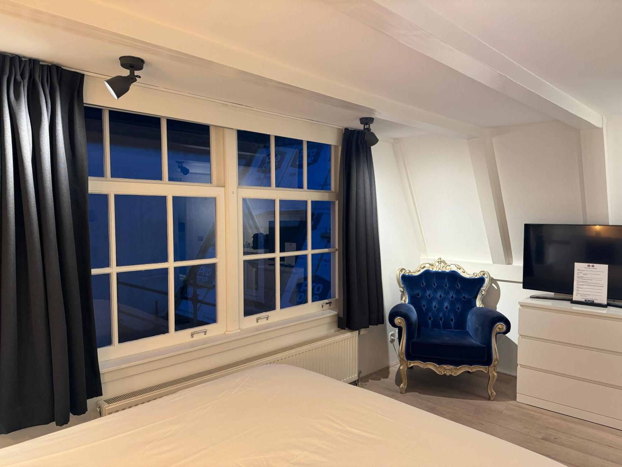 Nine Streets Inn Амстердам Экстерьер фото